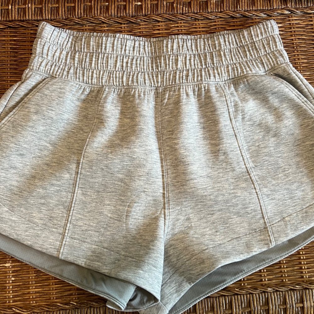 YPB neoKNIT Unlined Short ABERCROMBIE & FITCH **NWOT**